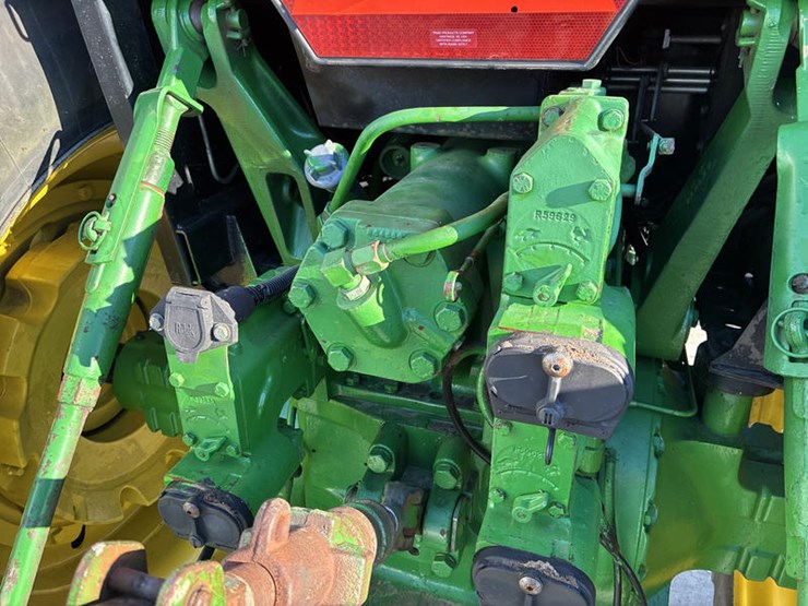 john-deere-4555-image-30