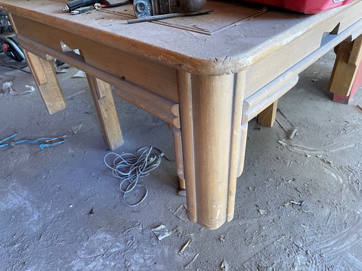 #3693-•-tables-and-hardware-image-13