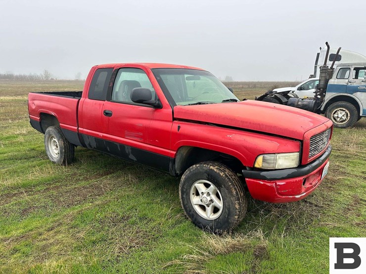 1998-dodge-1500-image-7