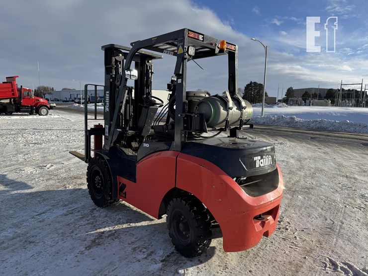 2024-tailift-pfg30-image-9