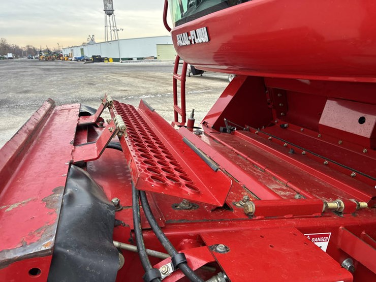 case-ih-2377-image-23