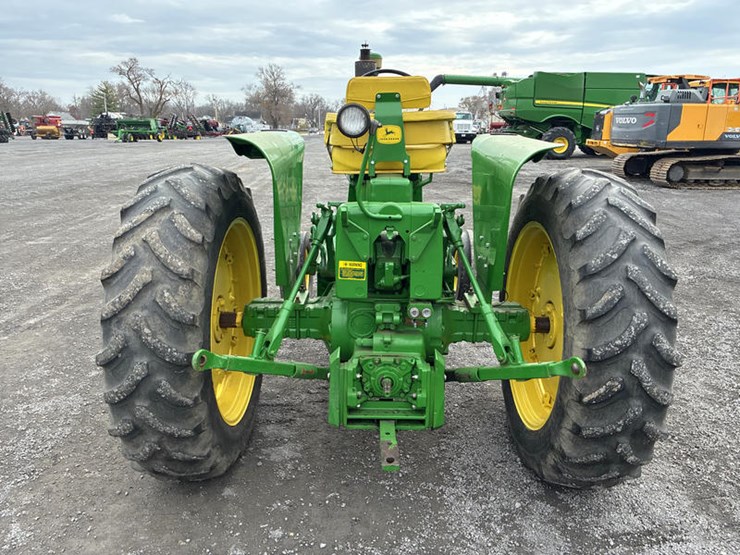 john-deere-3020d-image-6