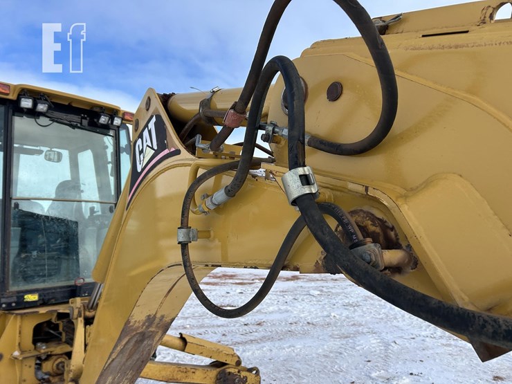 caterpillar-420d-image-86