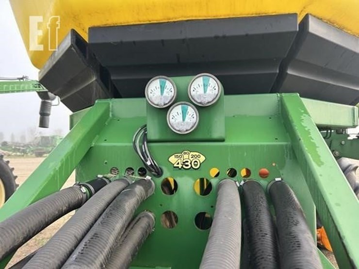 john-deere-1870-image-48