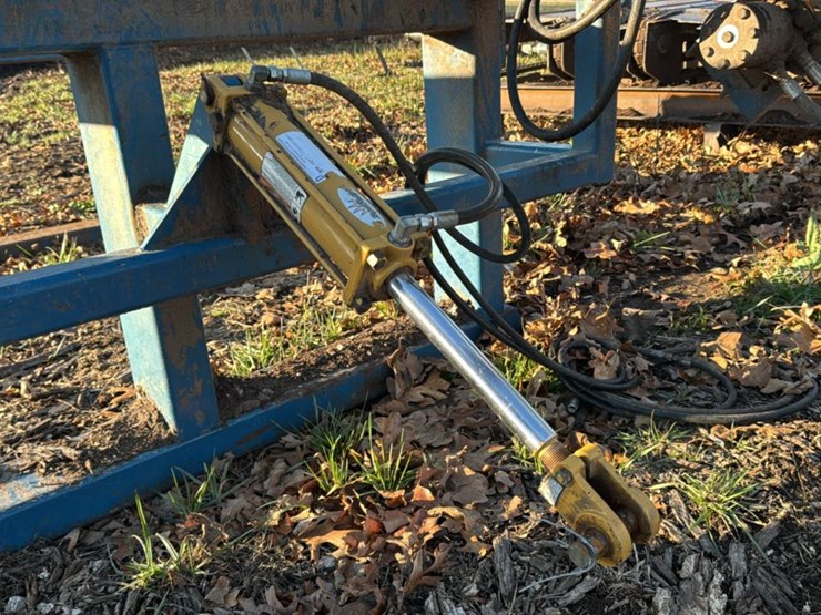 #165-•-2014-baker-bbs-o-“3640e”-stationary-bandmill-image-63