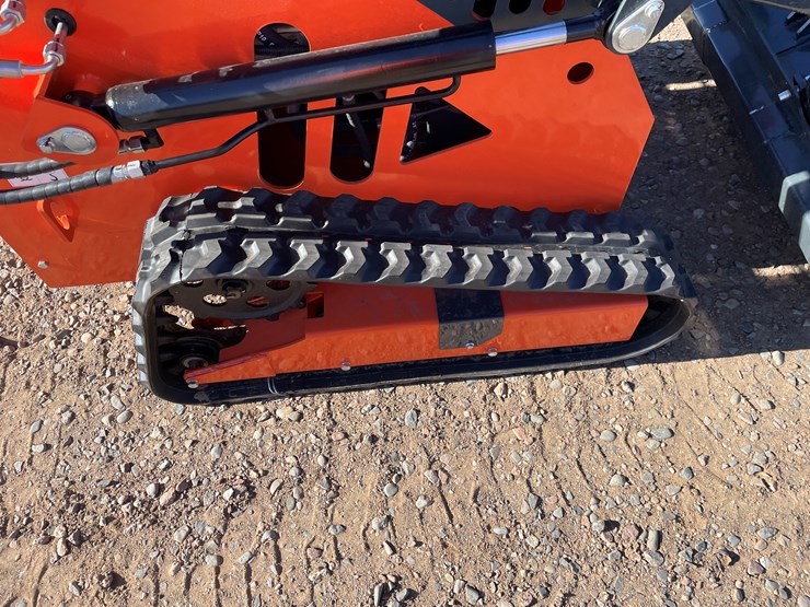 #9374-•-unused-2025-landhero-mini-skid-steer-image-5