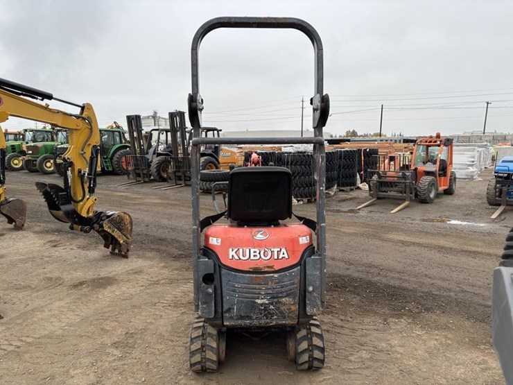 2015-kubota-k008-3-image-8