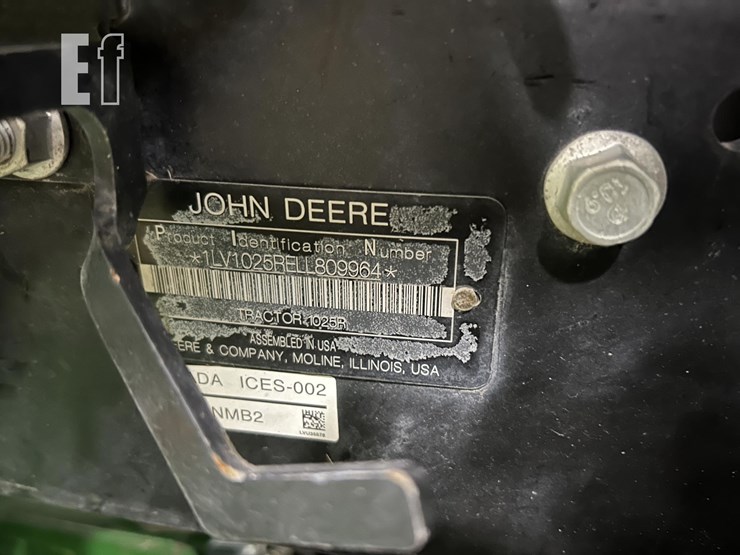 john-deere-1025r-image-25