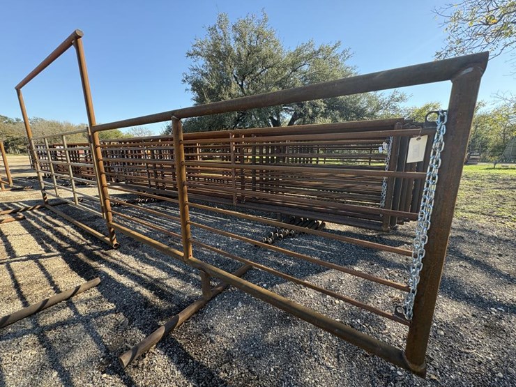 #43-•-24'-bow-gate-w/-panel-image-3