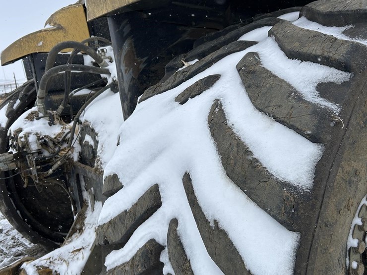 2004-challenger-mt855-image-13