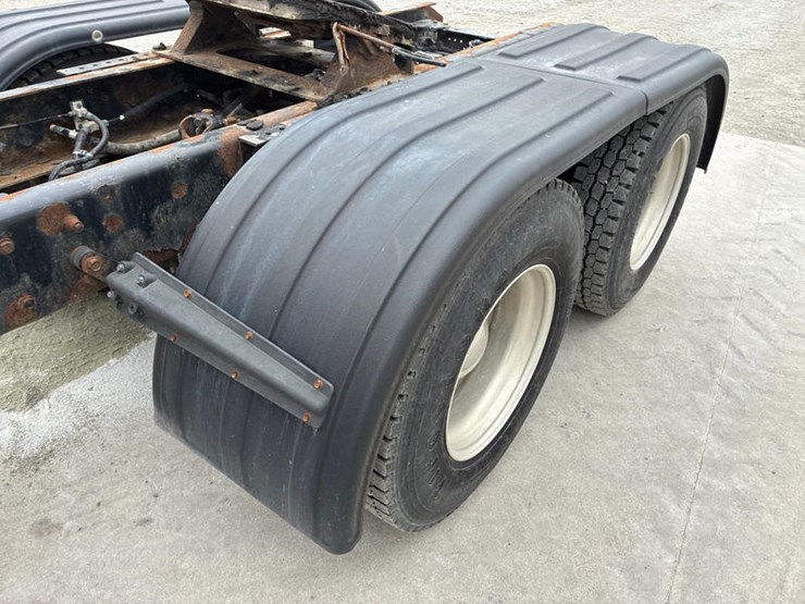 kenworth-t800-image-52