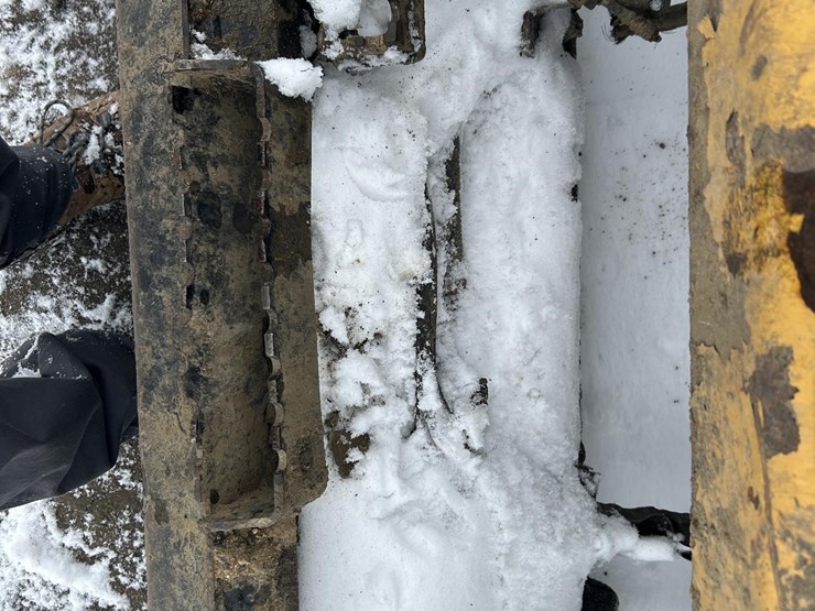 2021-caterpillar-259d3-image-34