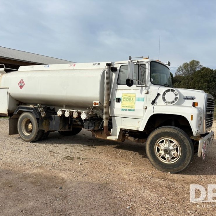 FORD L8000