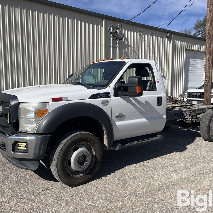 FORD F550 XL