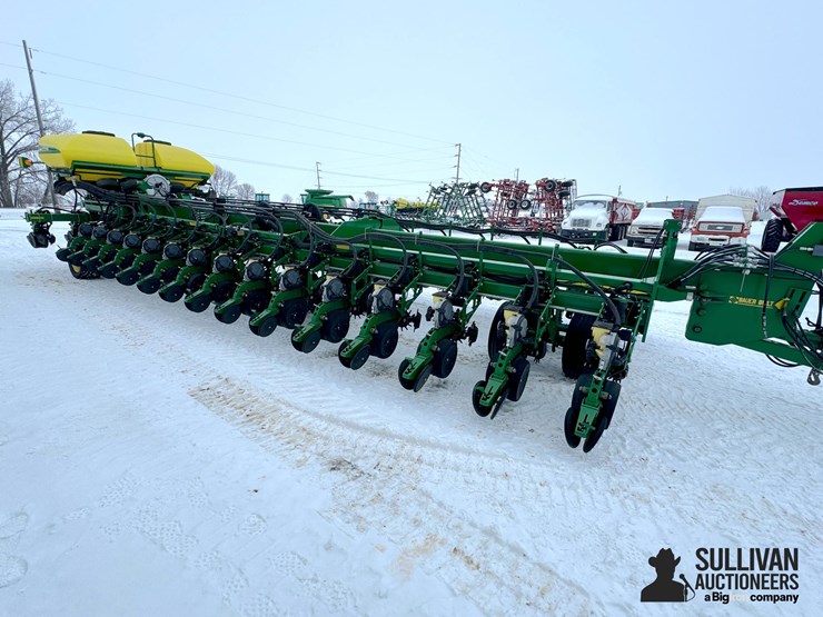 john-deere-db90-image-7