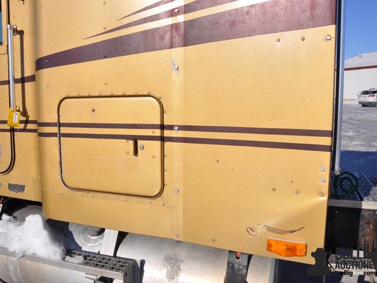 caterpillar-c12-image-13