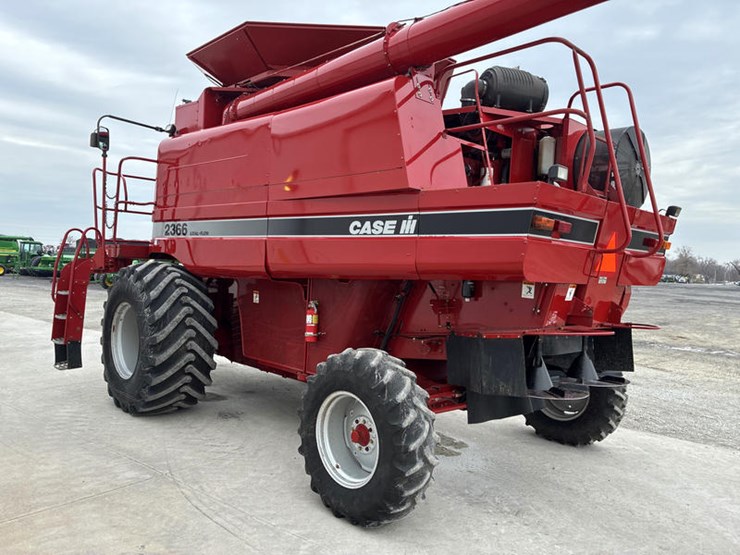 case-ih-2366-image-5