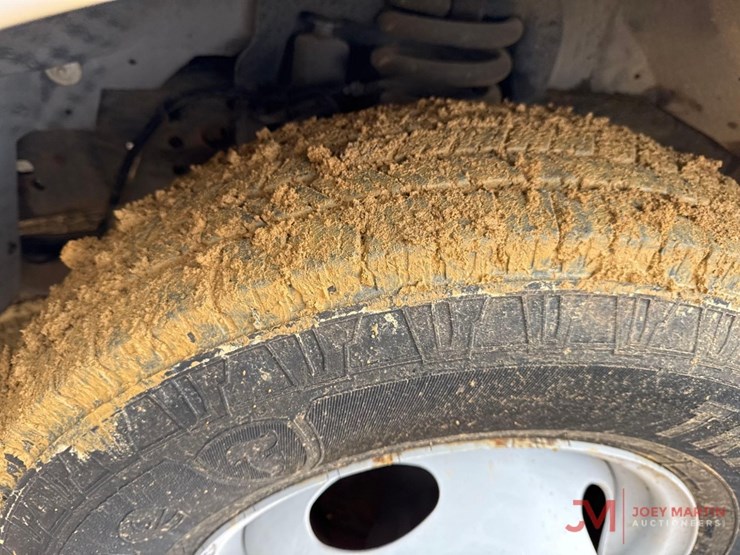 2001-ford-f350-xl-image-18