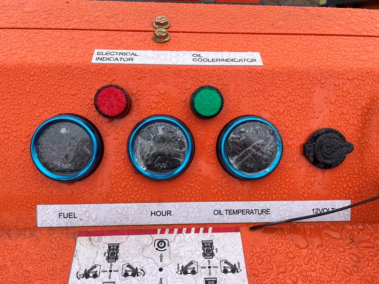 #9238-•-unused-2025-landhero-mini-skid-steer-loader-image-12