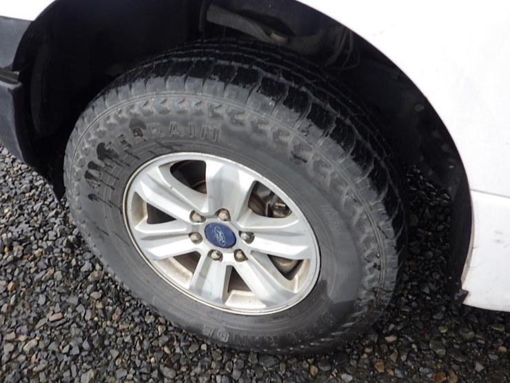 2018-ford-f150-image-25