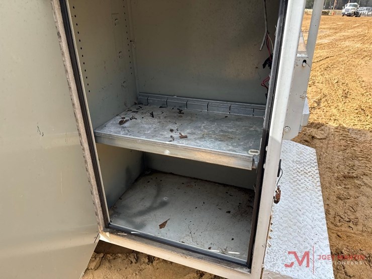 2001-ford-f350-xl-image-11