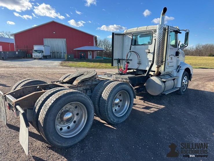 2003-international-9200i-image-5