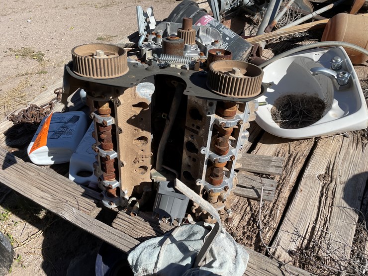 #3729-•-pair-of-trailers-and-scrap-metal-image-17