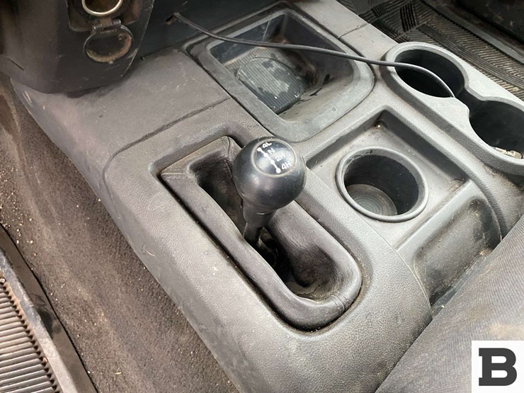 2010-dodge-2500-image-40