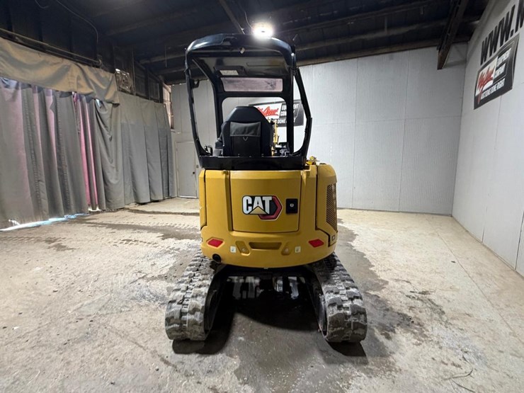 caterpillar-303cr-image-4