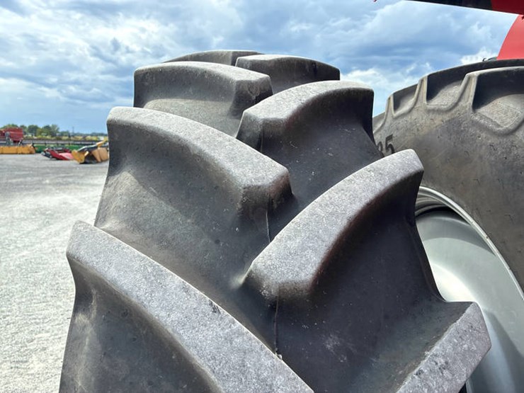 case-ih-steiger-470-image-65