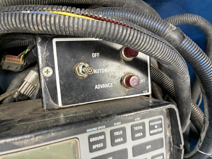 case-ih-955-image-36