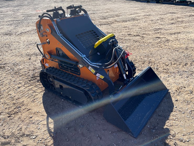 #9291-•-unused-2025-landhonor-mini-skid-steer-loader-image-4