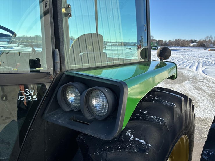 john-deere-4555-image-33
