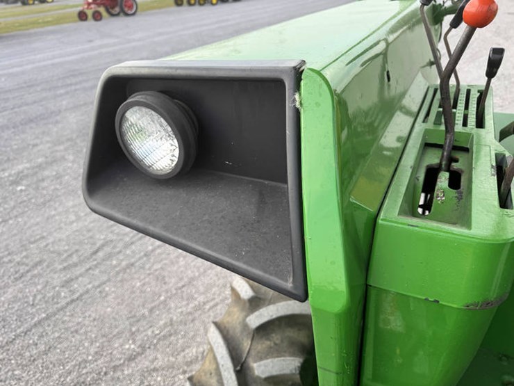 john-deere-4430-image-30