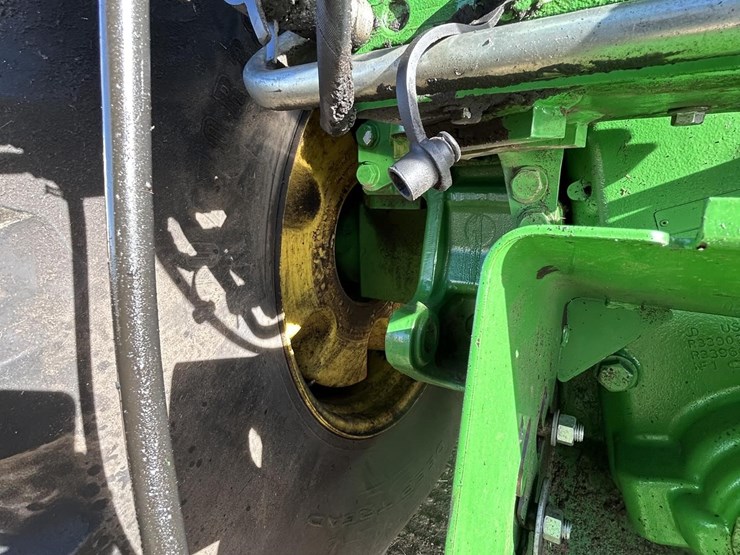 john-deere-9560r-image-17