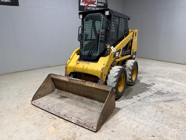 caterpillar-226b3-image-2