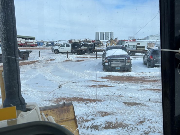 caterpillar-420d-image-99