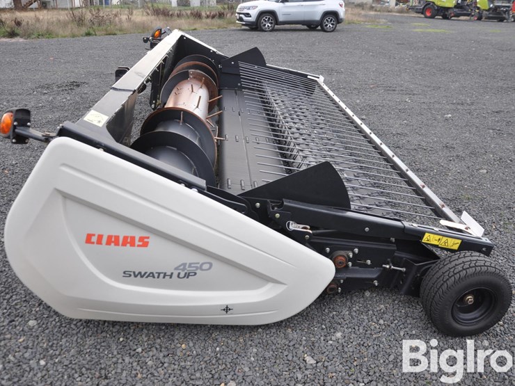claas-450-swath-up-15'-pick-up-header-image-8