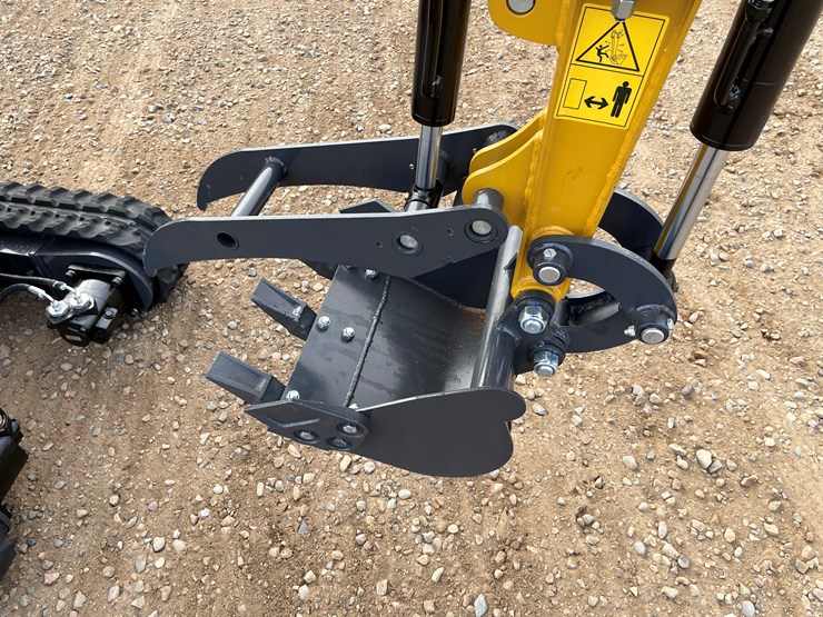 #9205-•-2025-unused-cfg-mini-excavator-image-7