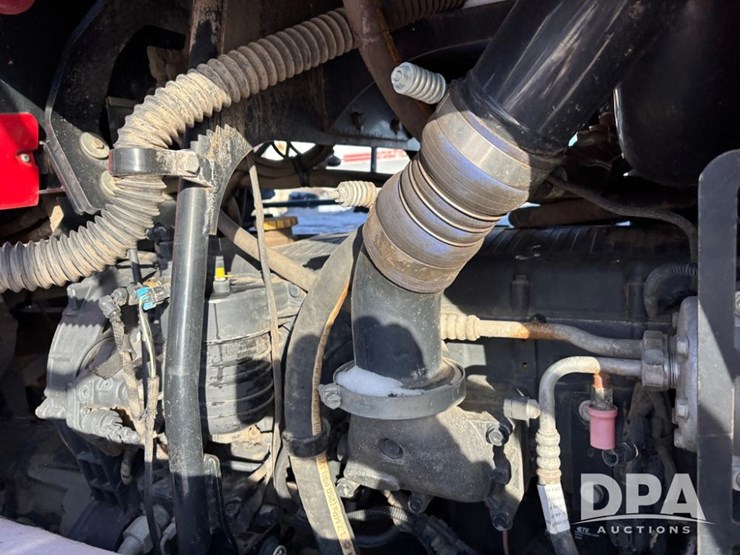 2015-case-ih-2015-image-22