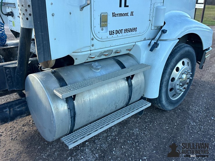 2003-international-9200i-image-9