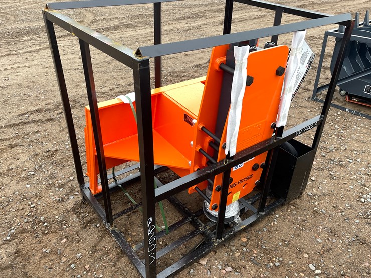 #2025-•-unused-skid-steer-hydraulic-post-driver-attachment-image-1