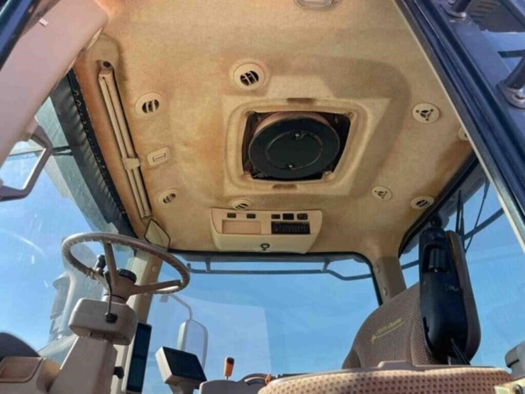 2014-john-deere-9510r-image-23