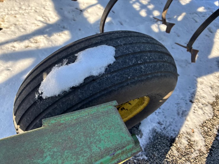 john-deere-726-image-23