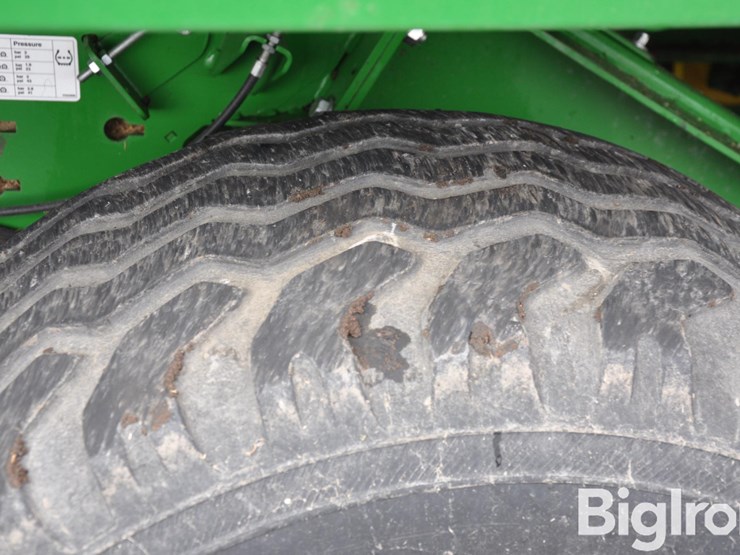 john-deere-l341-image-19