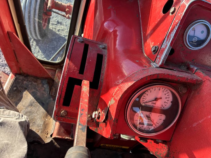 case-ih-100-image-57