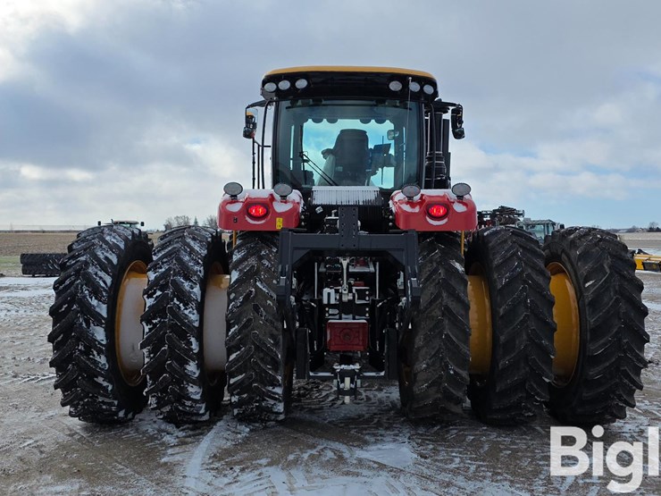 2023-versatile-430-4wd-tractor-image-6