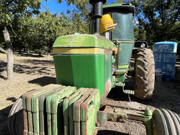 john-deere-4230-image-10