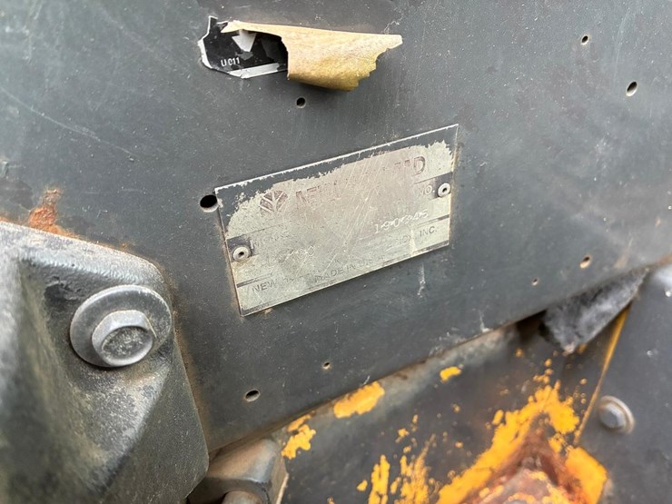 new-holland-ls180-image-21