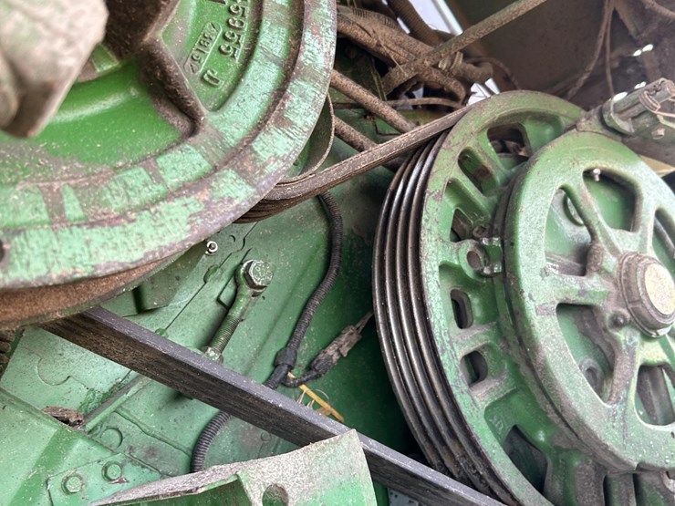 1993-john-deere-9600-image-52